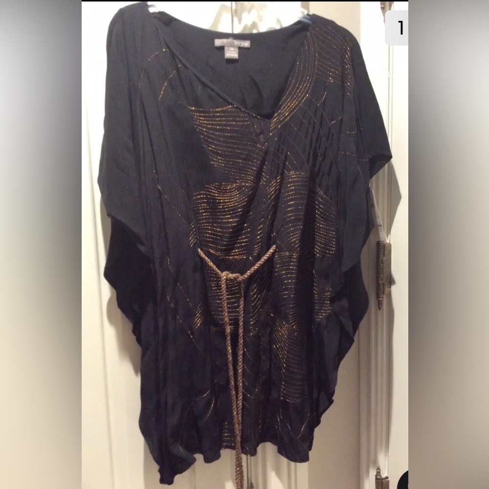 NWT Black & Gold Belted Tunic Top Size M